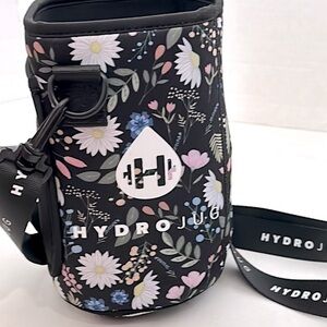 HydroJug Black Floral Bottle Carrier NWOT